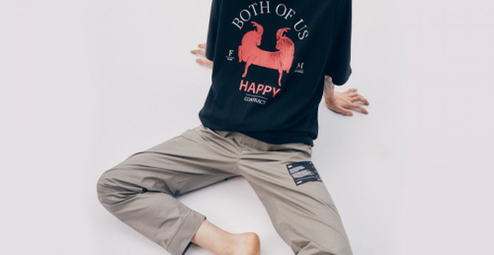 Tee Library: Το κορεάτικο brand που δημιουργήθηκε για να διηγηθεί ιστορίες.