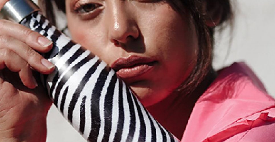 Προστάτευσε το περιβάλλον από τα πλαστικά μπουκάλια με μπουκάλια της Glacial Bottle